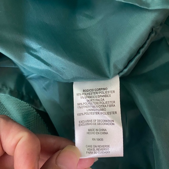 Tahari | NWT Girl’s Blue Green Plaid Velvet Dress & Matching Headband - 8 - Picture 8 of 9